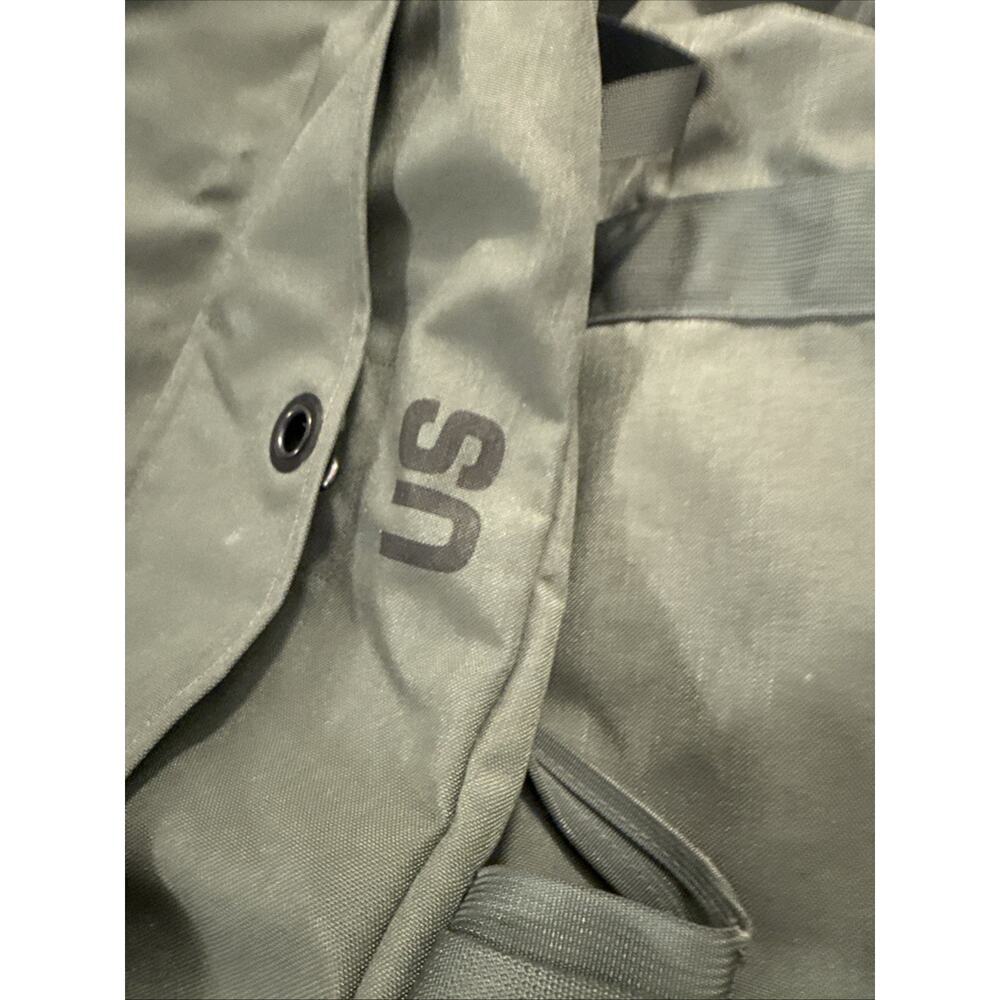 US Military IMPROVED Duffel Bag ZIPPERED Duffle Bag USGI 8465-01-604-6541 - Picture 2 of 8